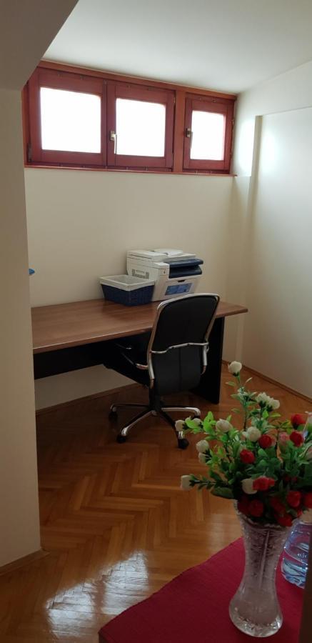 Nobles Apartment 4**** Belgrado Esterno foto