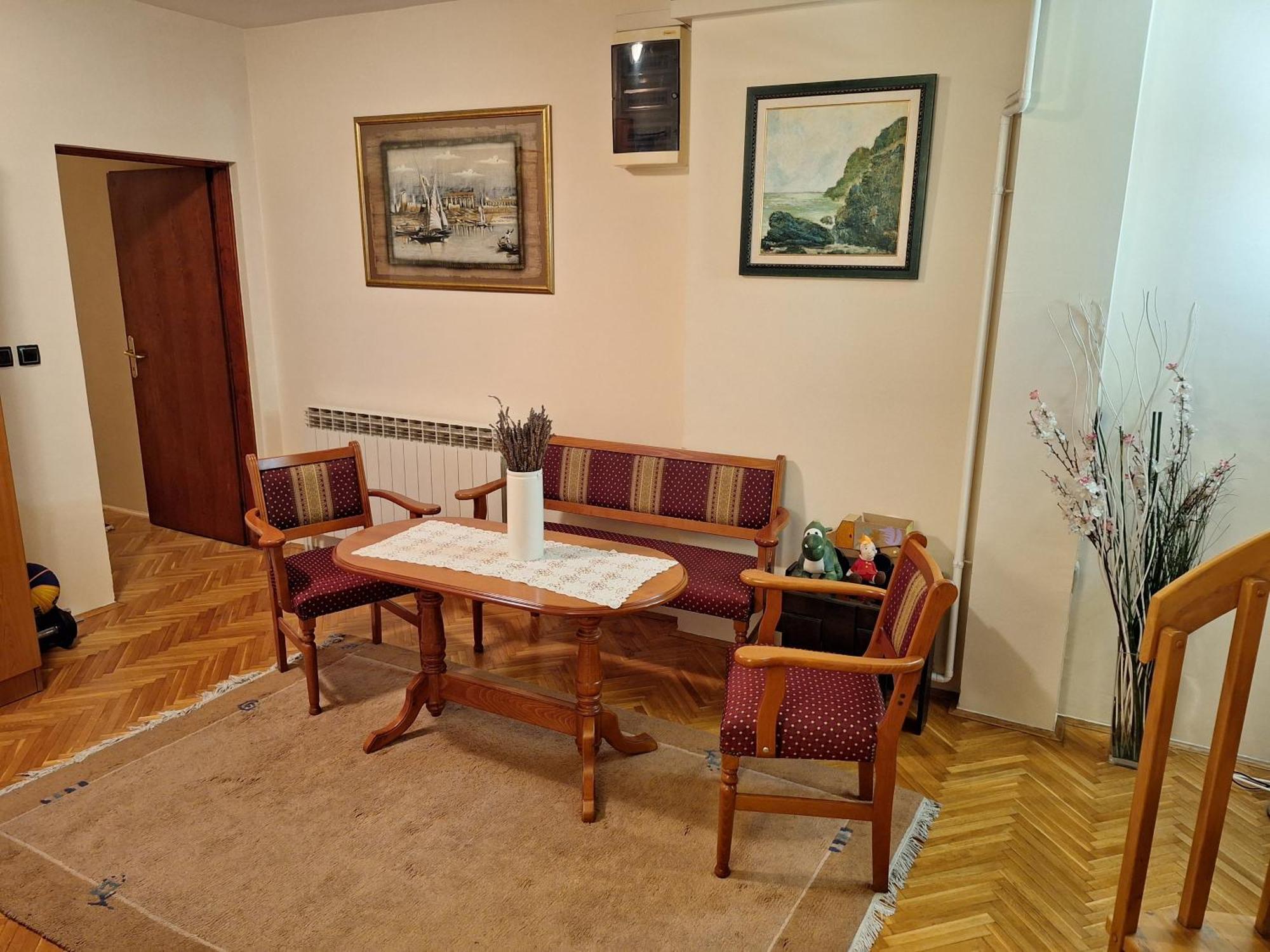Nobles Apartment 4**** Belgrado Esterno foto