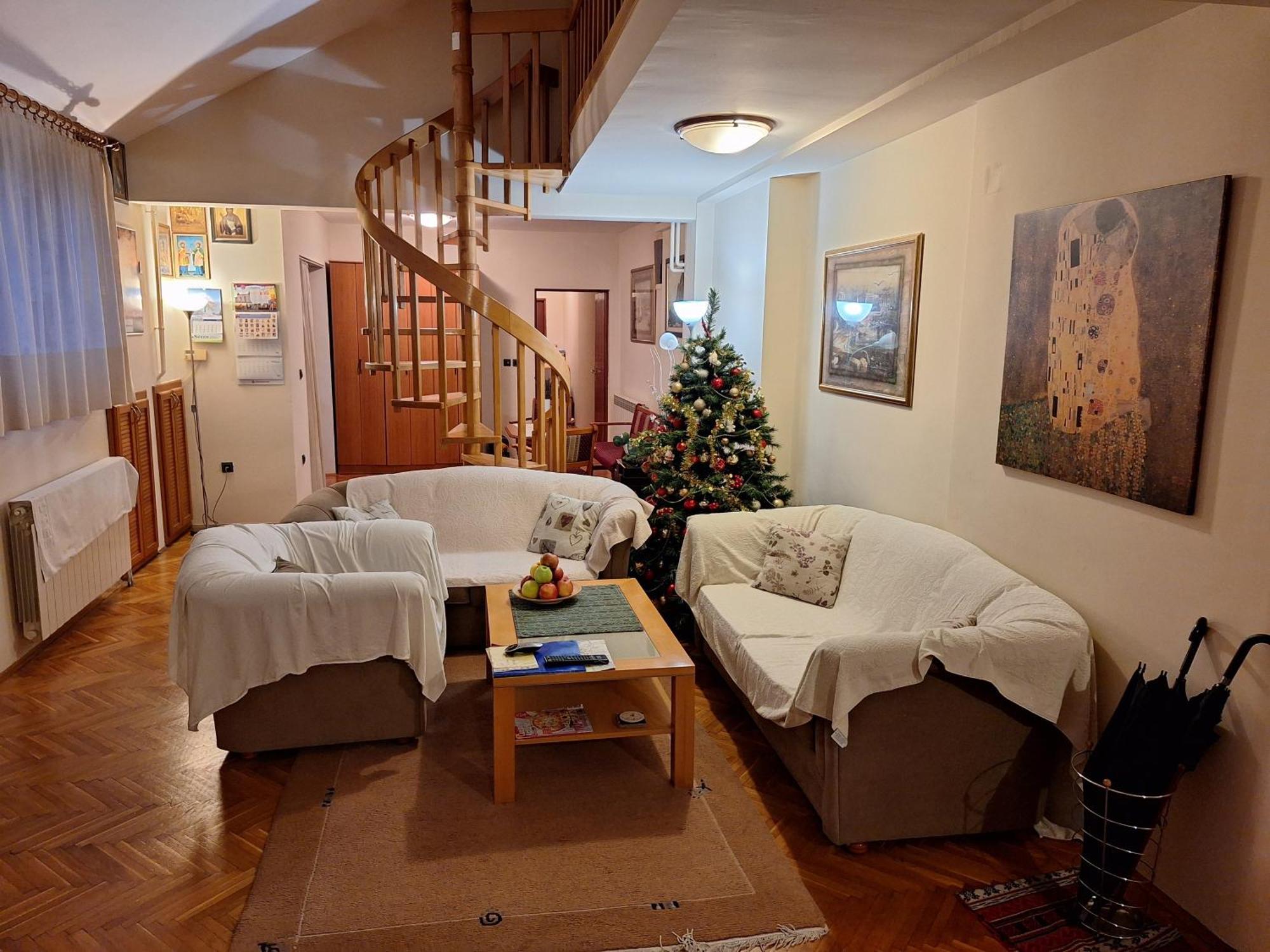 Nobles Apartment 4**** Belgrado Esterno foto