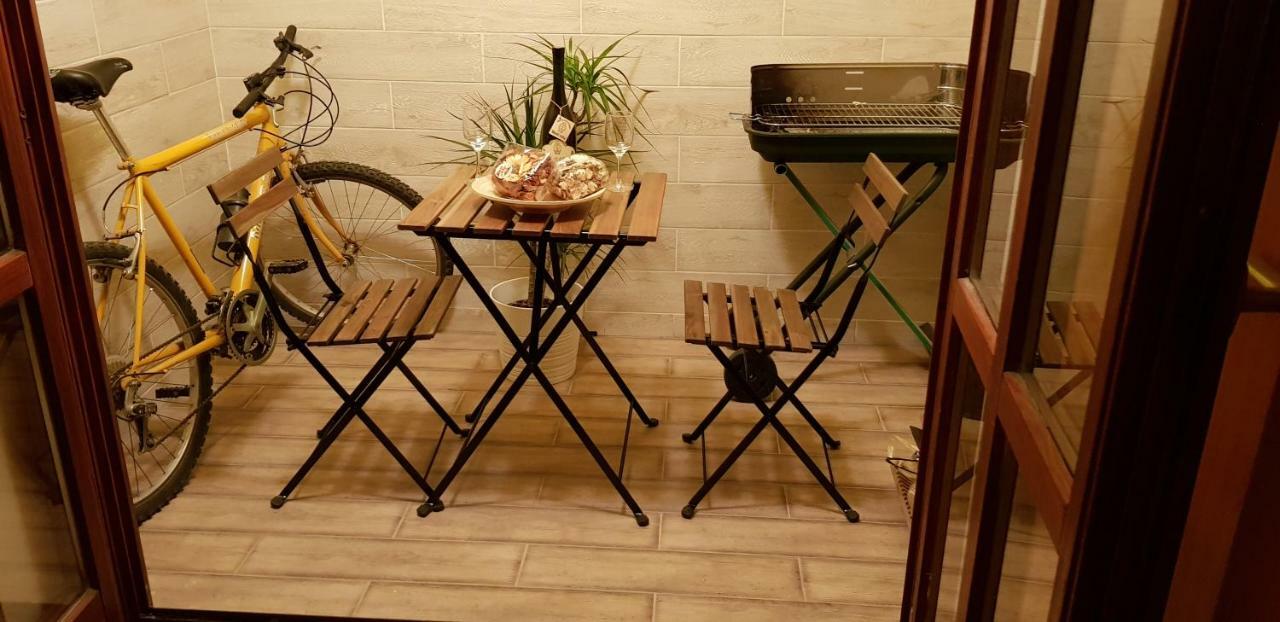 Nobles Apartment 4**** Belgrado Esterno foto